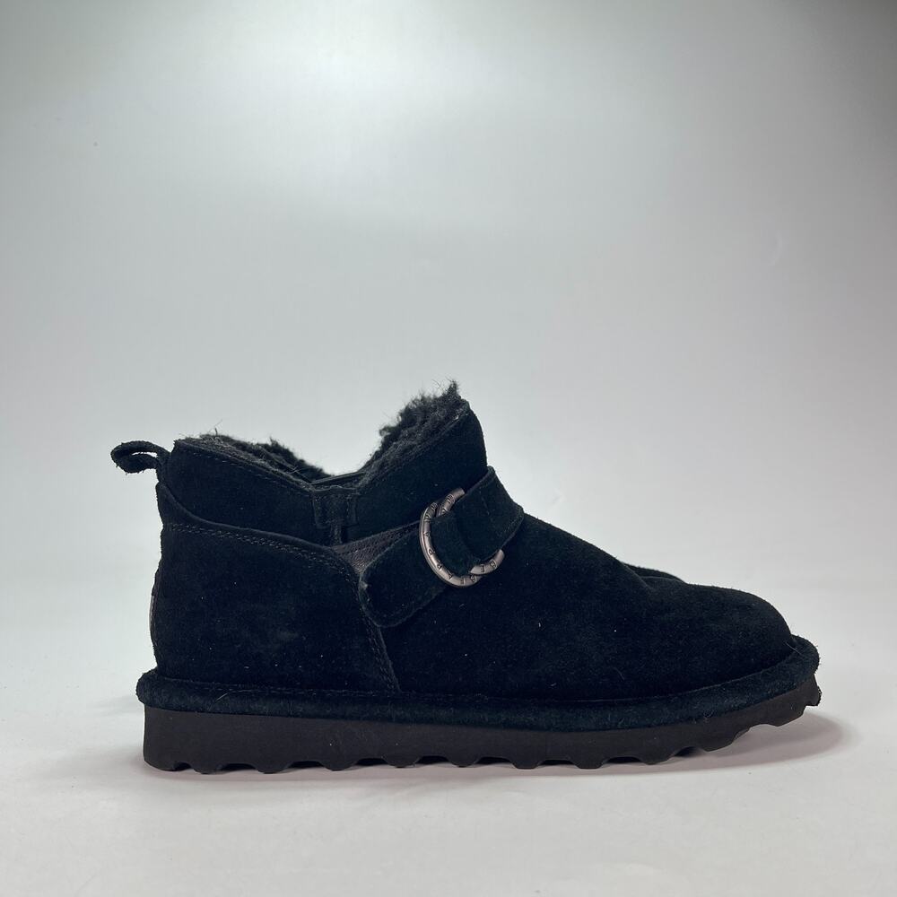 Bearpaw Shorty Buckle Black Ankle Boots Cozy Casual Shoes 3050W Women's Size 7